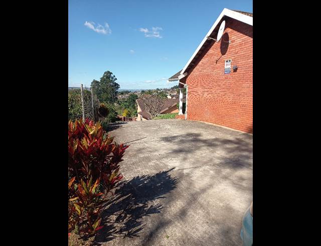 2 BEDROOM HOUSE FOR SALE IN BELFORT ESTATE